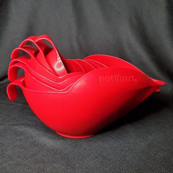 Randy Kaas POURfect Measuring Bowls Red Lot of 6 Handles Mixing Non Skid Bottom - Picture 1 of 15